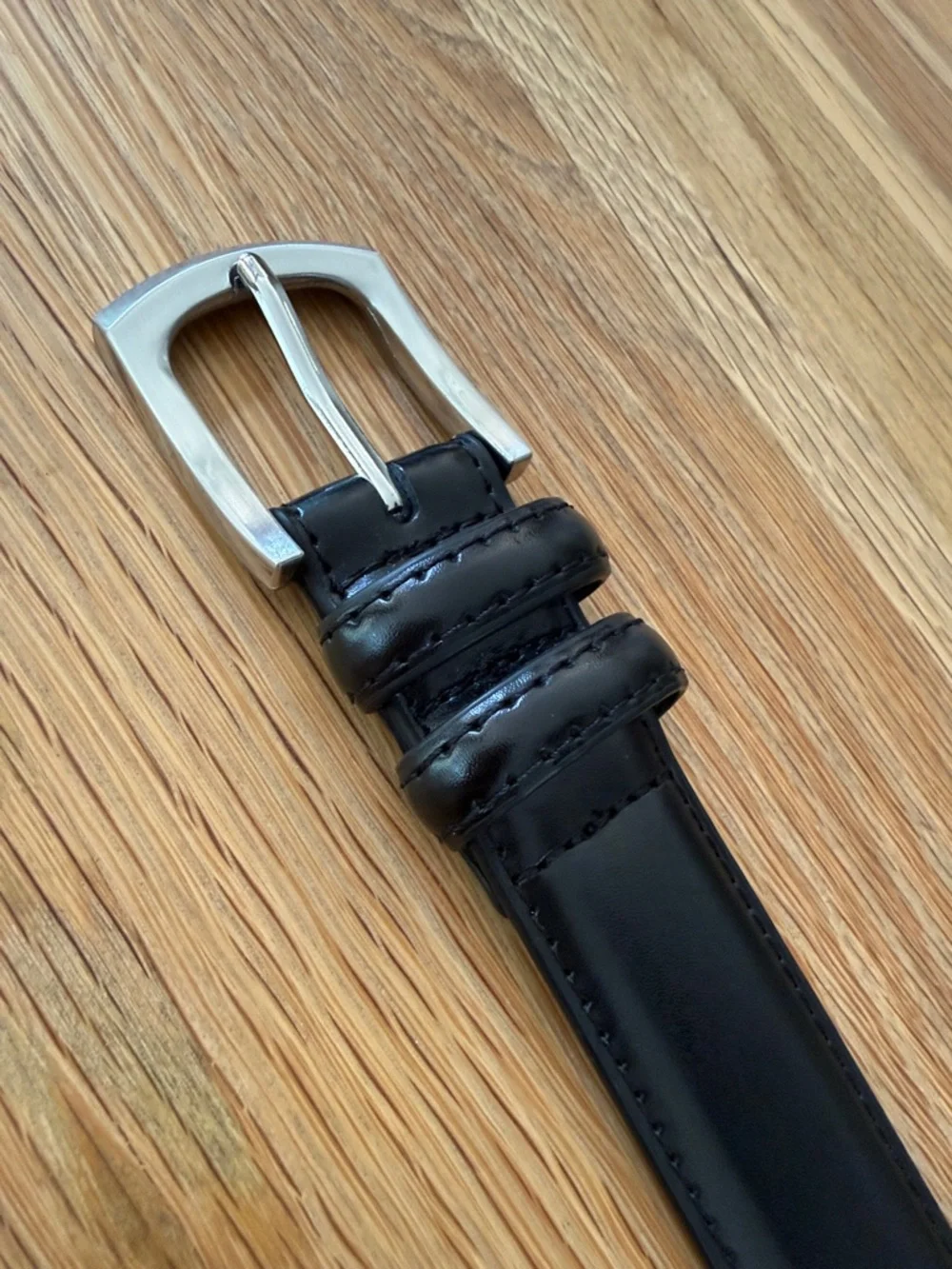 Pilot’s Unisex Classic Smooth Black Leather Belt with Silver Buckle size 40